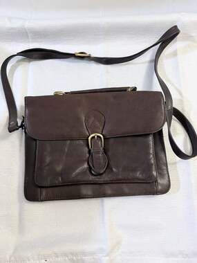Vintage Wilsons Leather Messenger Bag Crossbody Briefcase in Brown